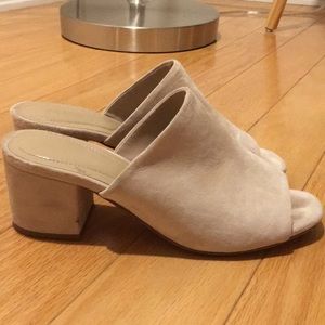 ALDO Suede Beige Mules Size 6.5 (US)